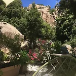 Casa Stones Bed & Breakfast