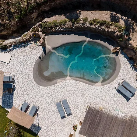 Casa Stones Couette-café 4*